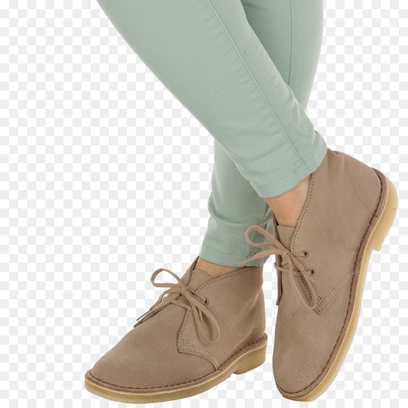 desert chukka boots womens